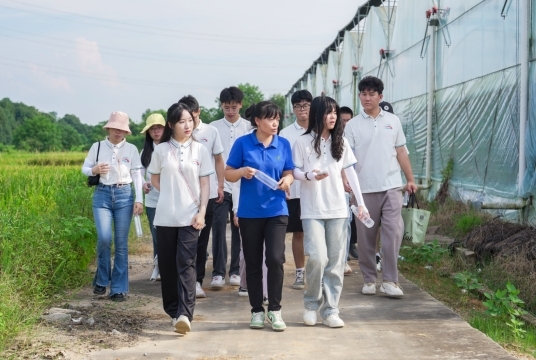 leyu乐鱼在线官网“三下乡”实践团：专业赋能乡村防灾减灾
