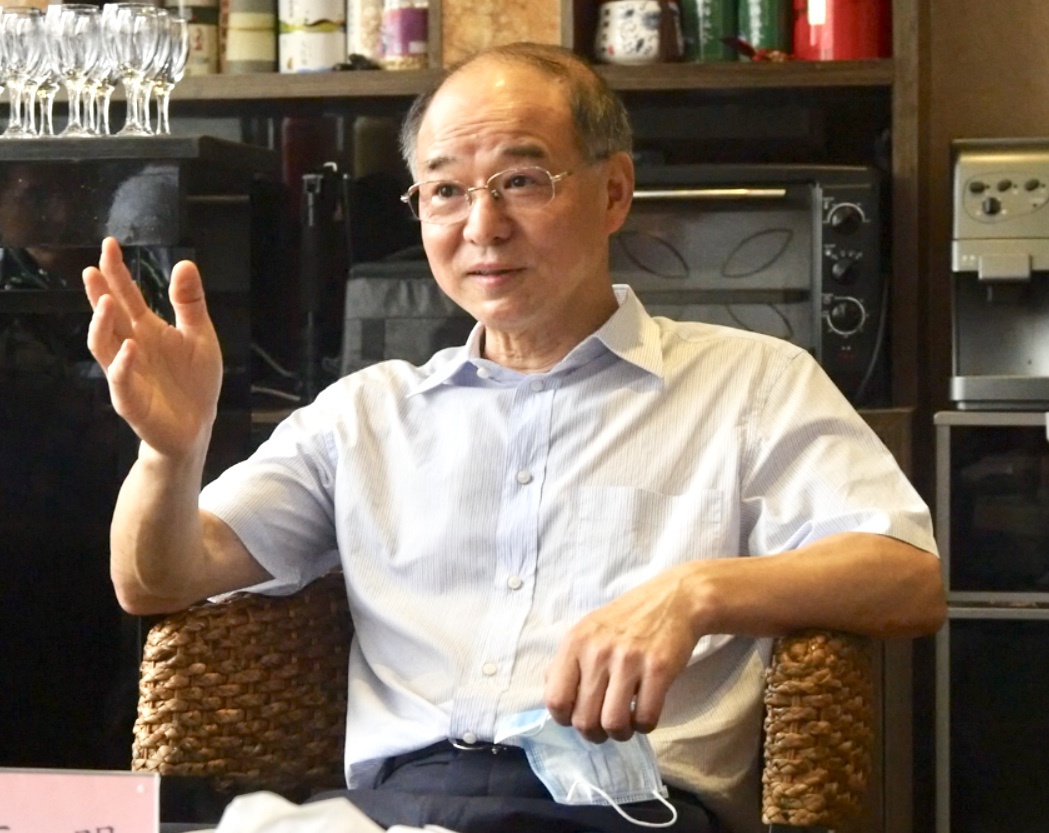 leyu乐鱼在线官网成功举办首期高层次人才学术午餐会（图）
